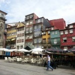 Ribeira-tiled-houses-Porto2-300x225