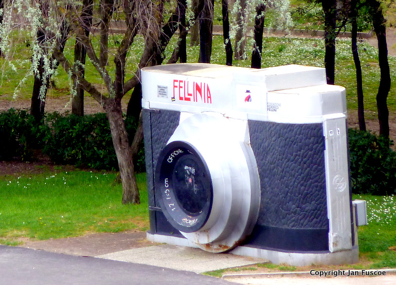 Federico Fellini, Rimini